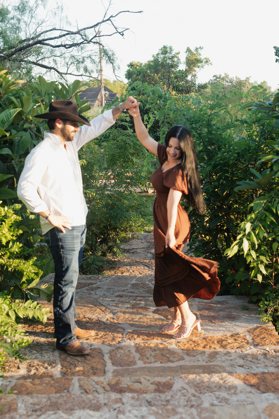 Husband and wife dance 